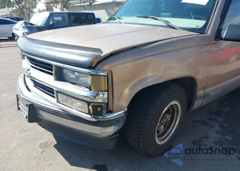 1997 Chevrolet C1500 Fleetside from USA, damaged, VIN 2GCEC19R7V1147688